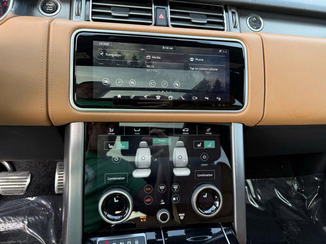 Photo of 2021 Black Land Rover Range Rover