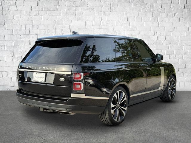 Photo of 2021 Black Land Rover Range Rover