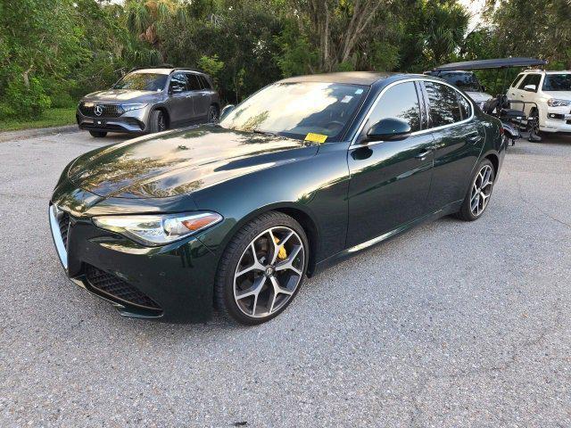 Photo of 2021 Verde Visconti Metallic Alfa Romeo Giulia