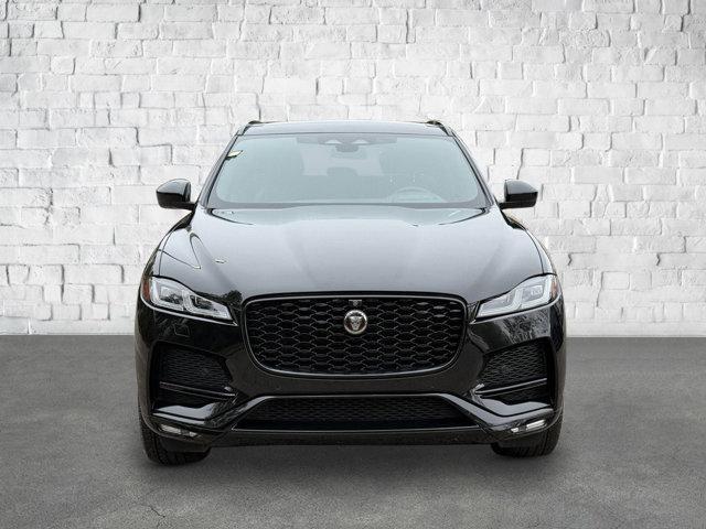Photo of 2021 Black Jaguar F-PACE