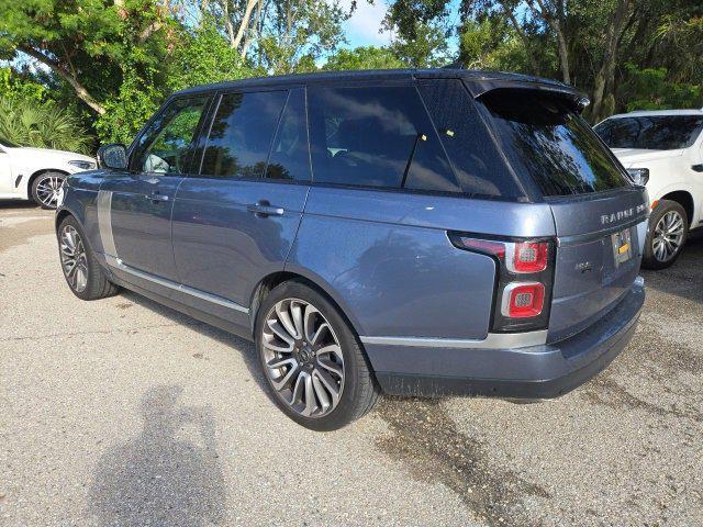 Photo of 2021 White Land Rover Range Rover
