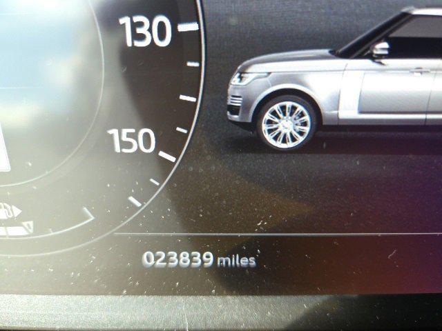 Photo of 2019 Gold Land Rover Range Rover
