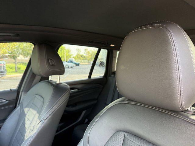 Photo of 2024 Black Sapphire Metallic BMW X3