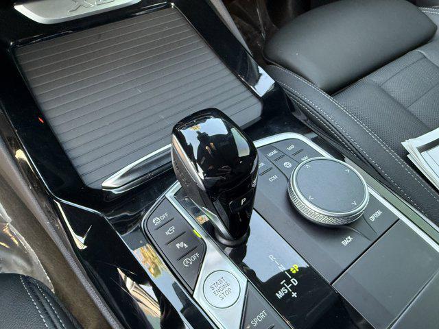 Photo of 2024 Black Sapphire Metallic BMW X3
