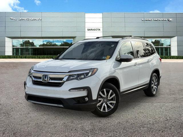 Photo of 2022 Platinum White Pearl Honda Pilot