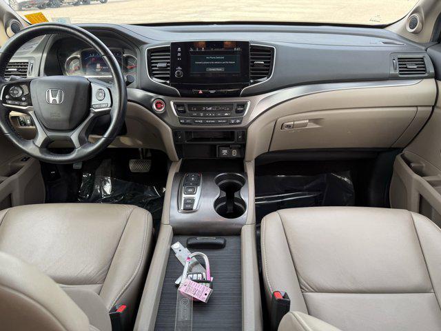 Photo of 2022 Platinum White Pearl Honda Pilot