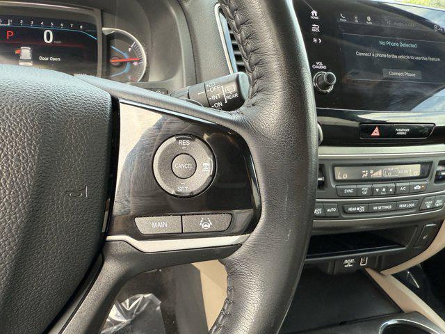 Photo of 2022 Platinum White Pearl Honda Pilot
