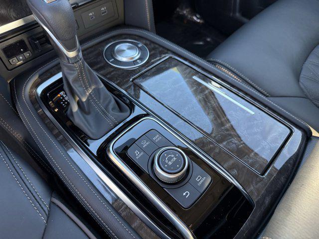 Photo of 2024 Super Black Nissan Armada