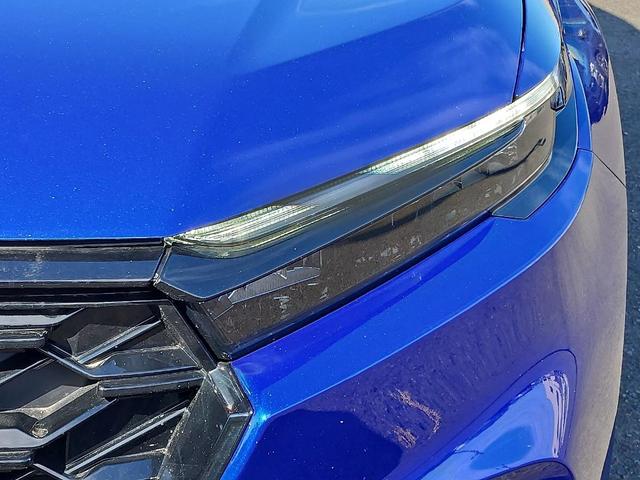 Photo of 2024 Still Night Pearl Honda CR-V Hybrid