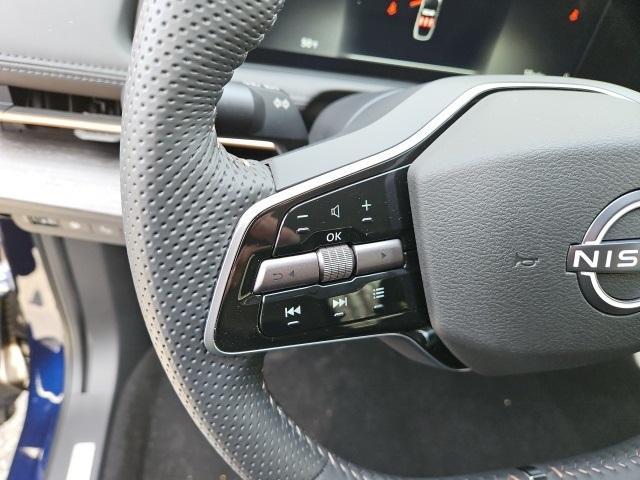 Photo of 2025 2t Blu Blk Roof Nissan ARIYA
