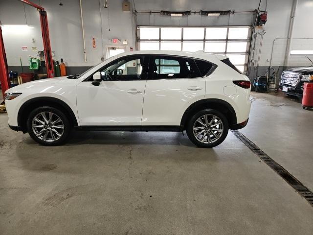 Photo of 2021 Snowflake White Pearl Mazda CX-5