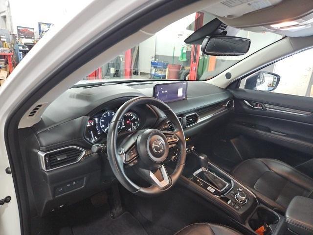 Photo of 2021 Snowflake White Pearl Mazda CX-5