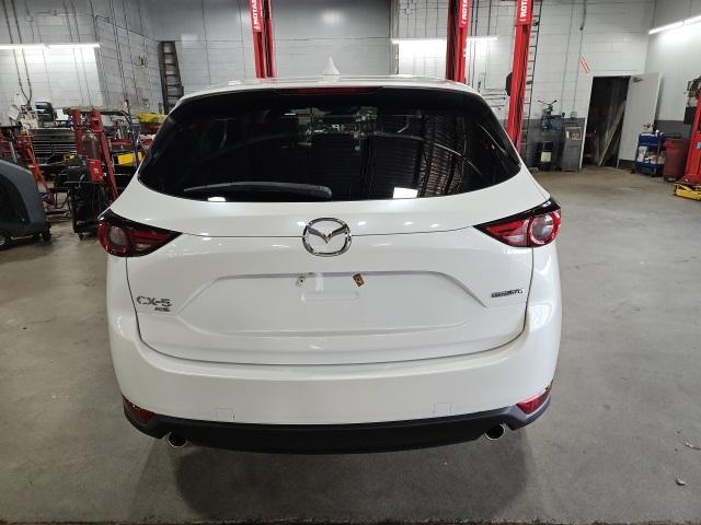 Photo of 2021 Snowflake White Pearl Mazda CX-5