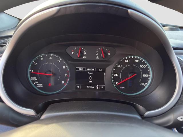 Photo of 2023 Summit White Chevrolet Malibu
