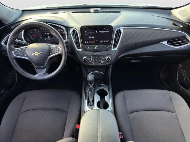 Photo of 2023 Summit White Chevrolet Malibu