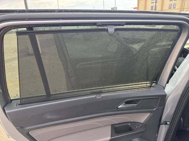 Photo of 2022 Platinum Gray Metallic Volkswagen Atlas