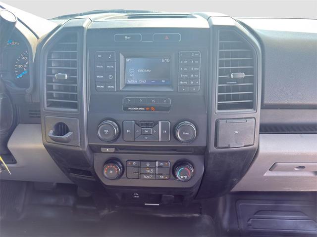 Photo of 2017 Oxford White Ford F-150