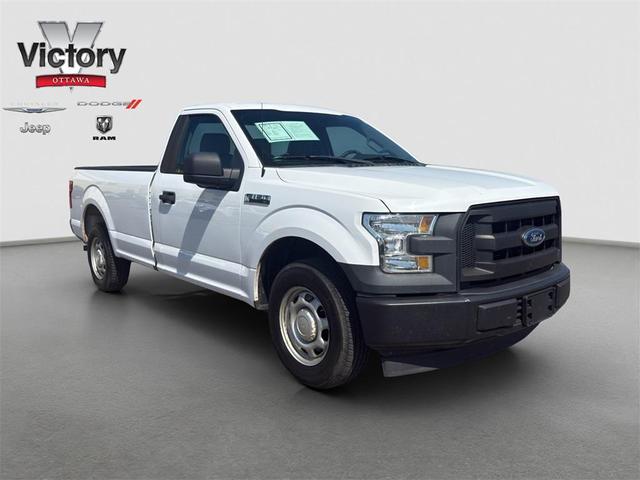 Photo of 2017 Oxford White Ford F-150