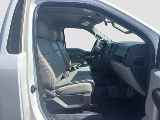 Photo of 2017 Oxford White Ford F-150