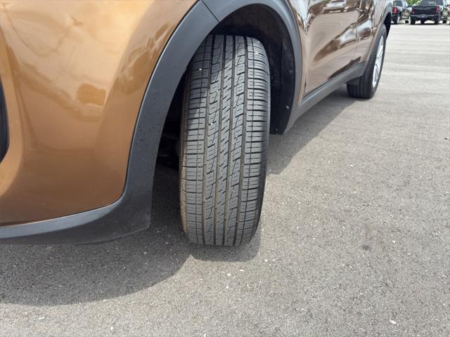 Photo of 2018 Burnished Copper Kia Sportage