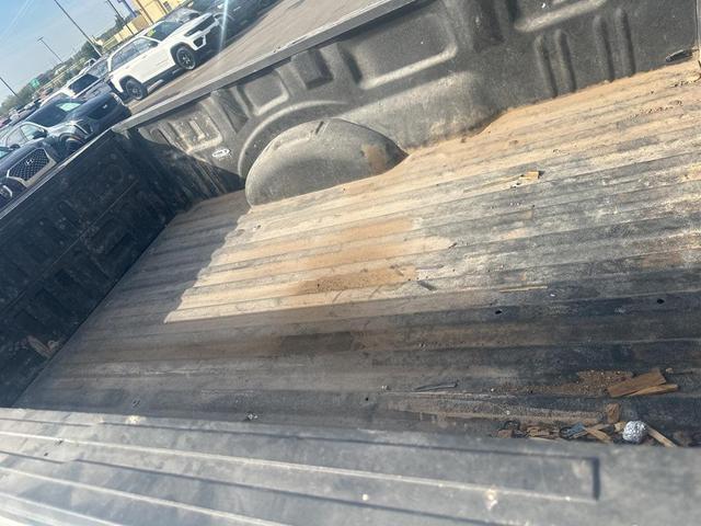 Photo of 2018 Oxford White Ford F-150