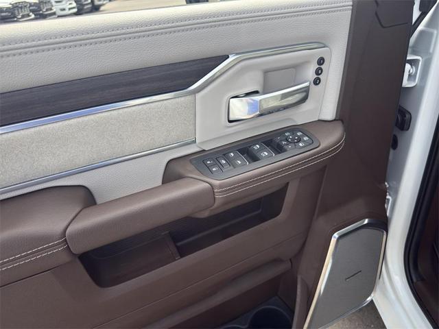 Photo of 2025 Bright White Clearcoat RAM 2500