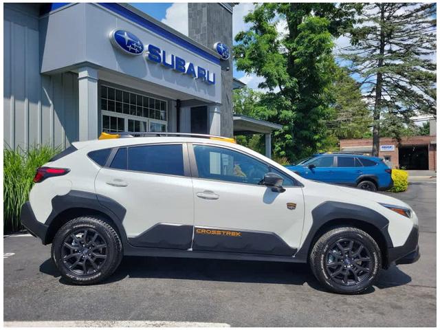 Photo of 2024 Crystal White Pearl Subaru Crosstrek