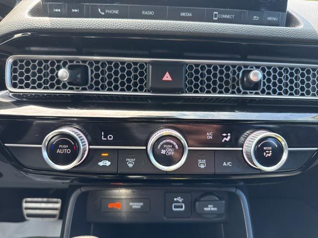 Photo of 2022 Sonic Gray Pearl Honda Civic