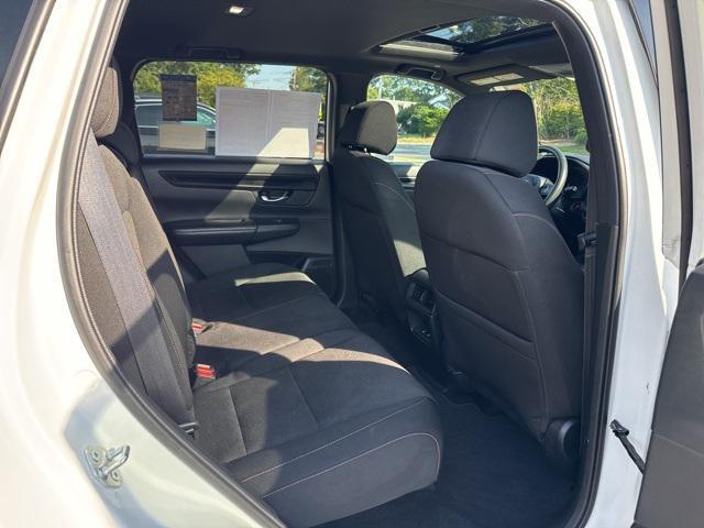 Photo of 2023 Platinum White Pearl Honda CR-V Hybrid