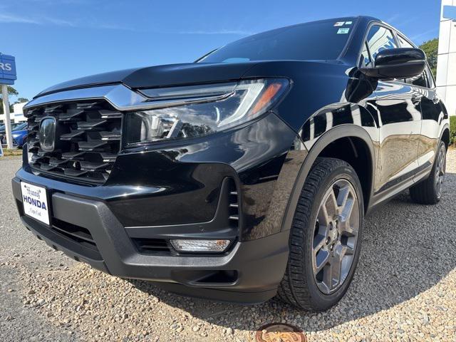 Photo of 2022 Crystal Black Pearl Honda Passport