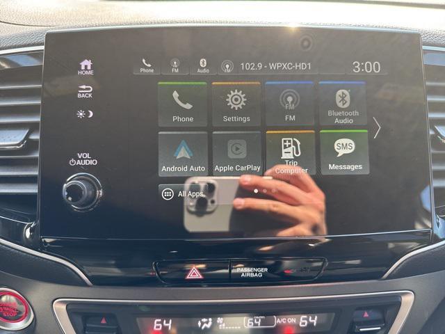 Photo of 2022 Crystal Black Pearl Honda Passport