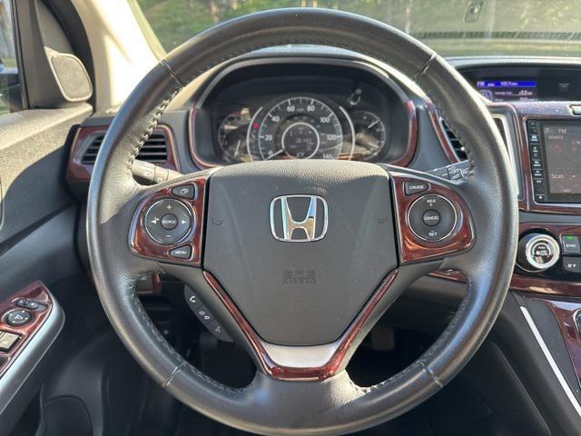 Photo of 2015 Basque Red Pearl II Honda CR-V