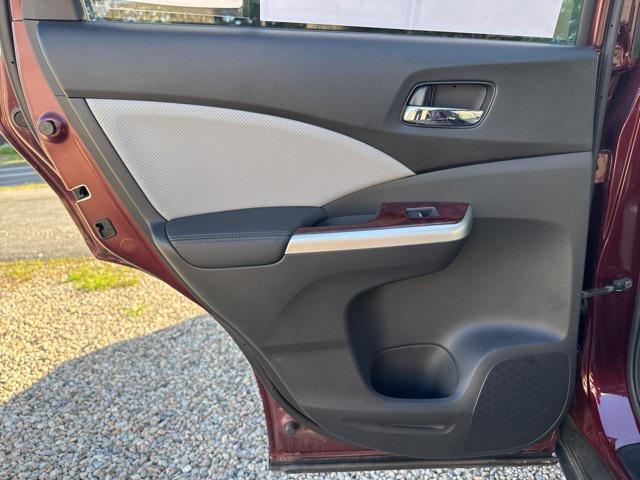 Photo of 2015 Basque Red Pearl II Honda CR-V