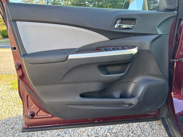 Photo of 2015 Basque Red Pearl II Honda CR-V