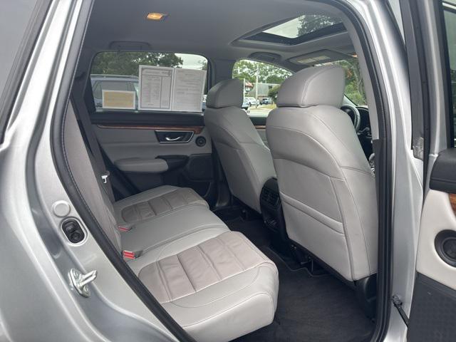 Photo of 2021 Lunar Silver Metallic Honda CR-V