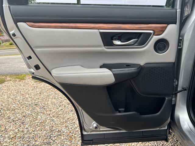 Photo of 2021 Lunar Silver Metallic Honda CR-V