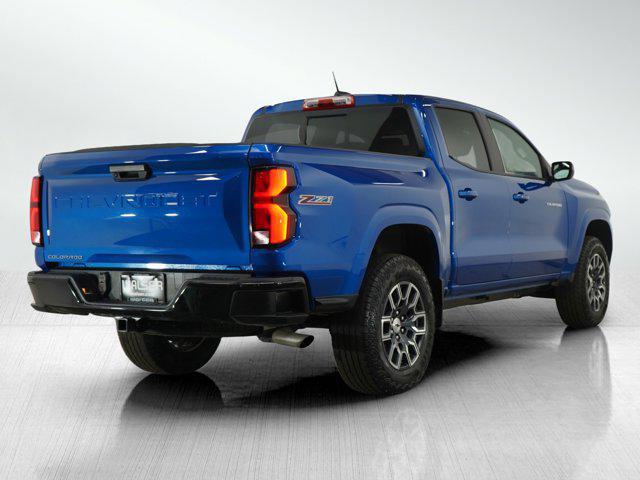 Photo of 2023 Glacier Blue Metallic Chevrolet Colorado