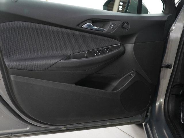 Photo of 2018 Pepperdust Metallic Chevrolet Cruze
