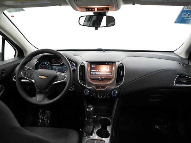 Photo of 2018 Pepperdust Metallic Chevrolet Cruze