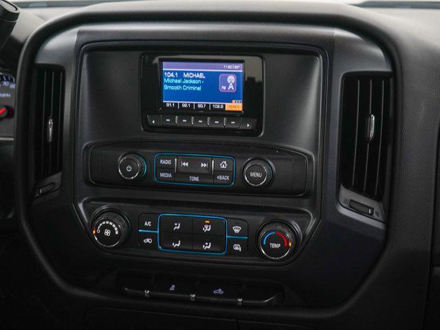 Photo of 2015 Summit White Chevrolet Silverado 2500