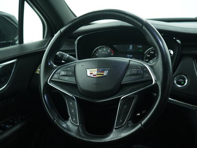 Photo of 2020 Stellar Black Metallic Cadillac XT5