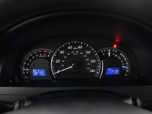 Photo of 2014 Super White Toyota Camry