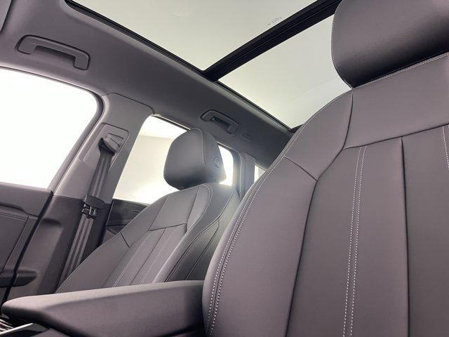 Photo of 2025 Mythos Black Metallic Audi Q6 e-tron