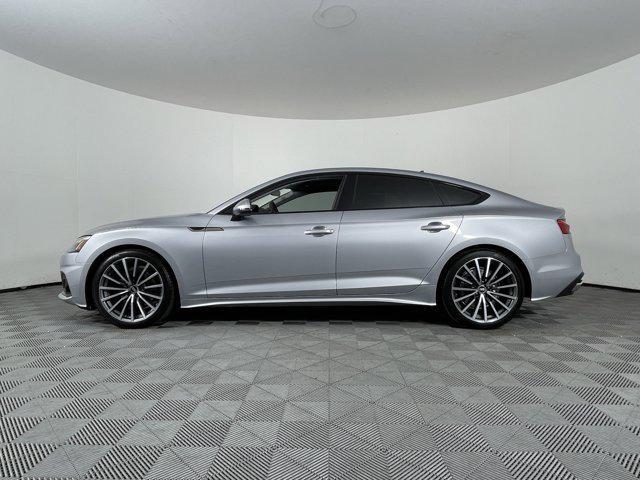 Photo of 2022 Florett Silver Metallic Audi A5 Sportback