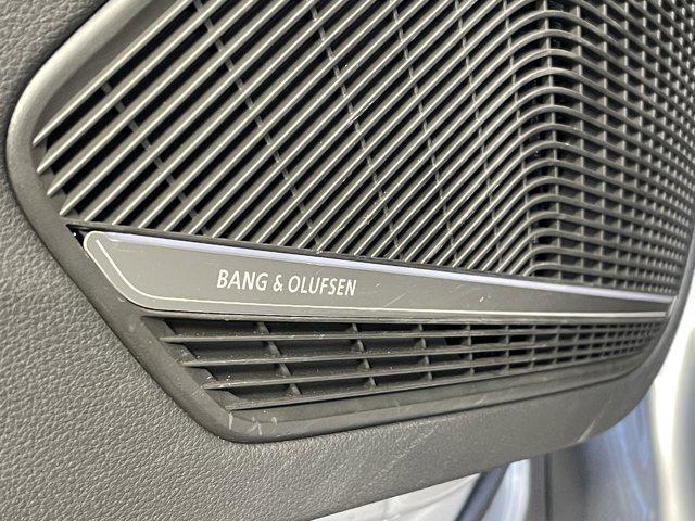 Photo of 2022 Florett Silver Metallic Audi A5 Sportback