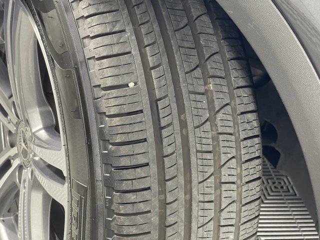 Photo of 2021 Graphite Grey Metallic Mercedes-Benz GLC 300