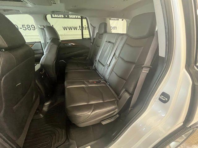 Photo of 2016 Crystal White Tri-Coat Cadillac Escalade