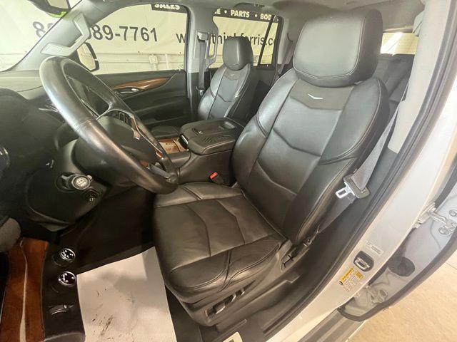 Photo of 2016 Crystal White Tri-Coat Cadillac Escalade