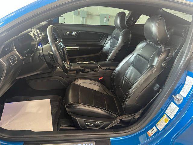 Photo of 2019 Blue Ford Mustang