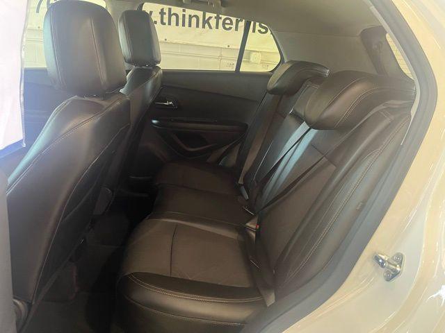 Photo of 2022 Summit White Chevrolet Trax
